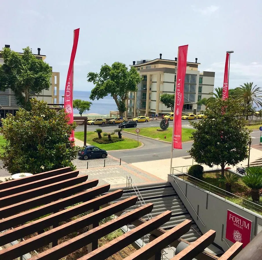 Modern Apartment In Funchal Near City Centre 80M² Πορτογαλία